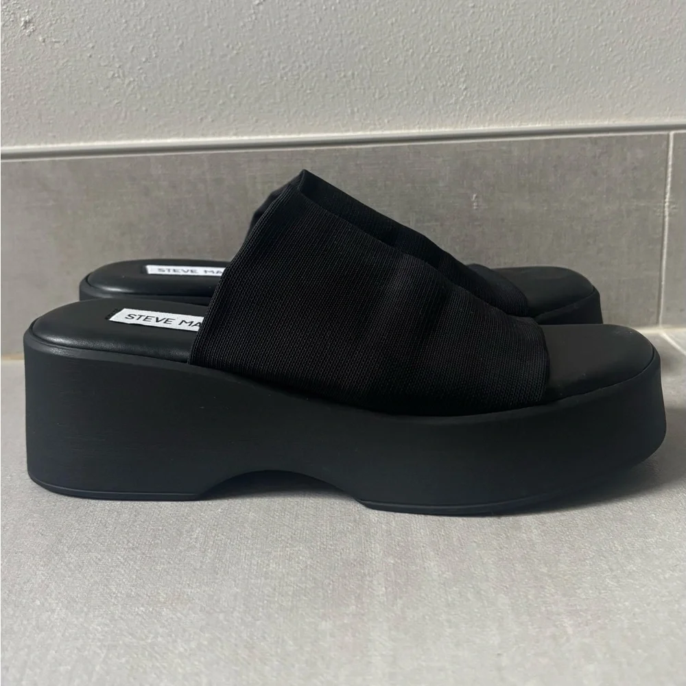 Steve Madden Black Platform Slide Sandals